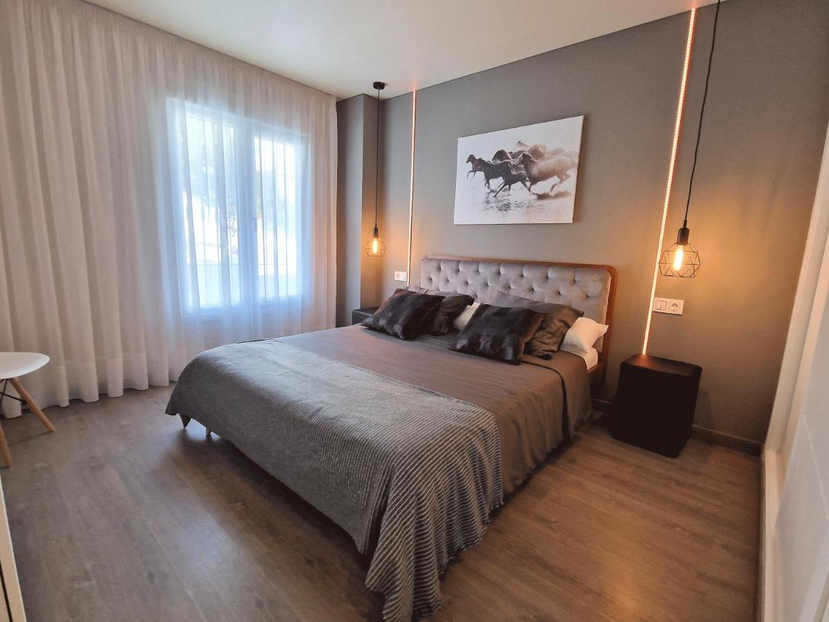 Emerald Apartment - Spacious Modern 2 Bedroom Benalmádena Extérieur photo